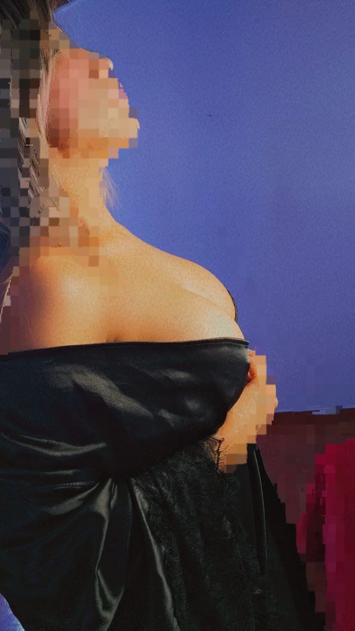 SOY ANDREA DE REGRESO MONA TATUADA TETONA CON SITIO EN CASTILLA VEN Y ME CONOCES – 3019598158