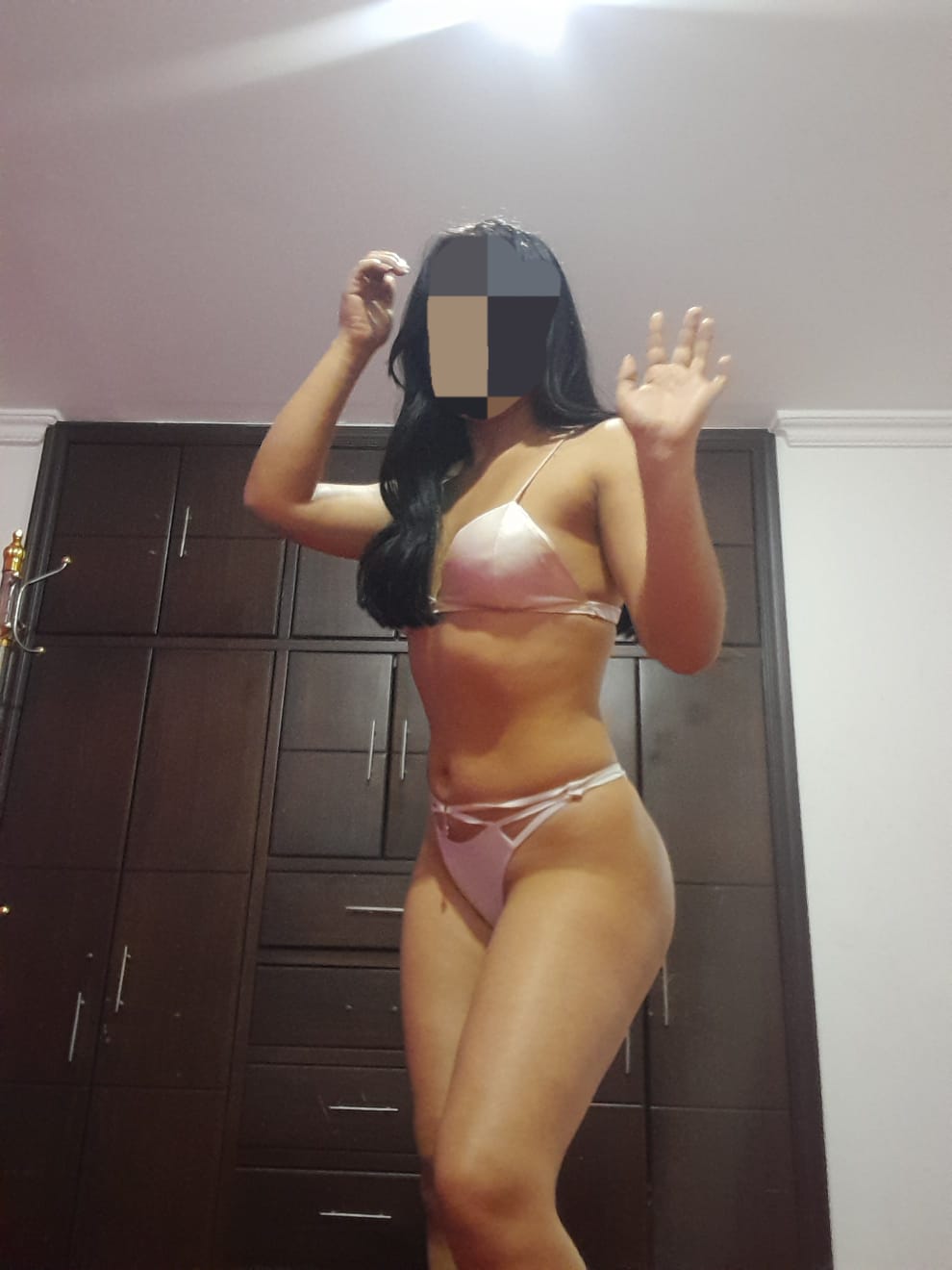SOY NATALIA UNA CARIÑOSA BIEN DELICIOSA EN BUSCA DE SEXO BIEN DELICIOSO